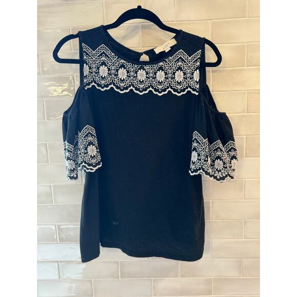 LOFT Tops - LOFT Cold Shoulder Black & White Embroidere Eyelet Women's Top Size M